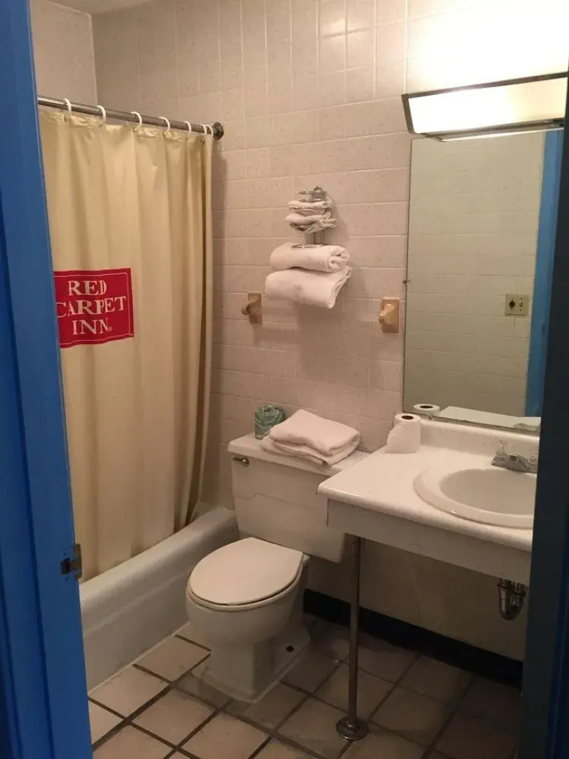 Red Carpet Inn Piqua