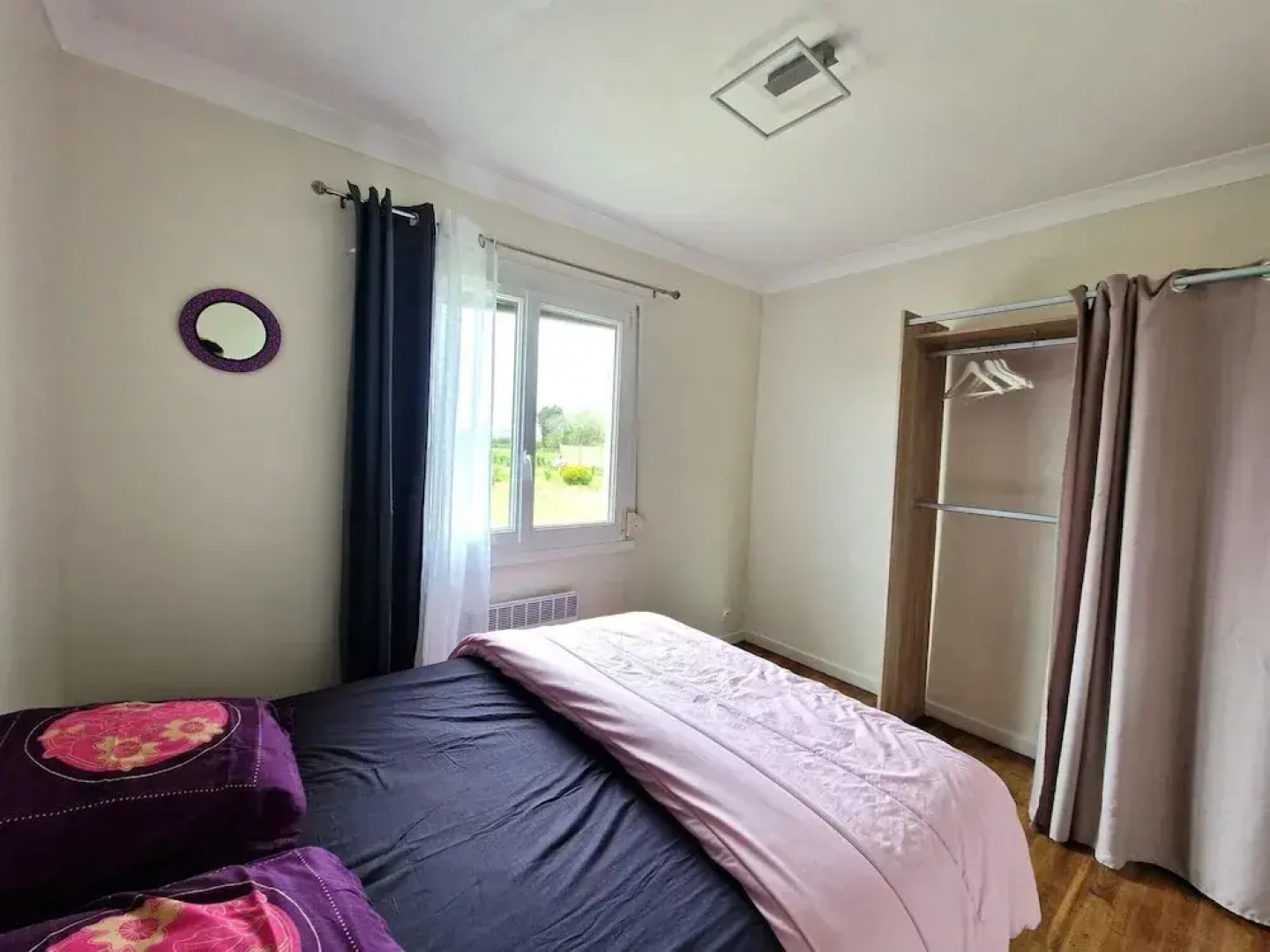 Holiday Home in Kerbors Near Cote de Granit Rose