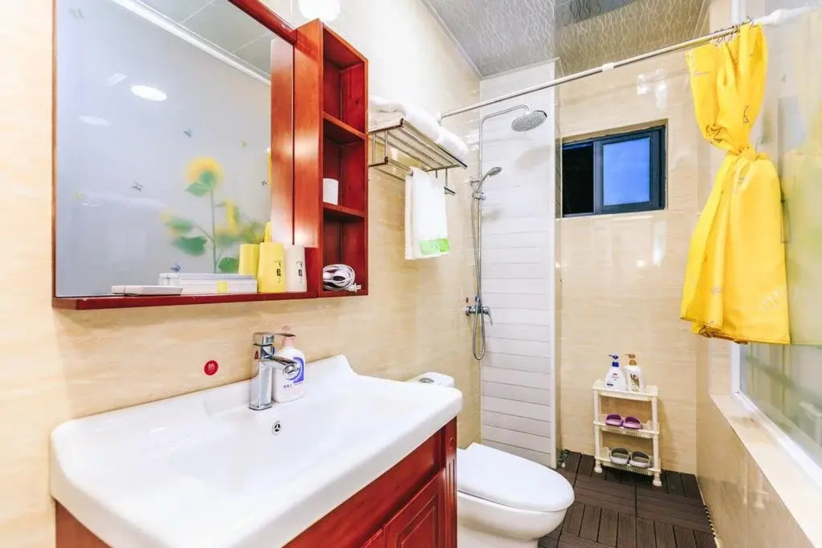 Homelife Theme Inn Dali