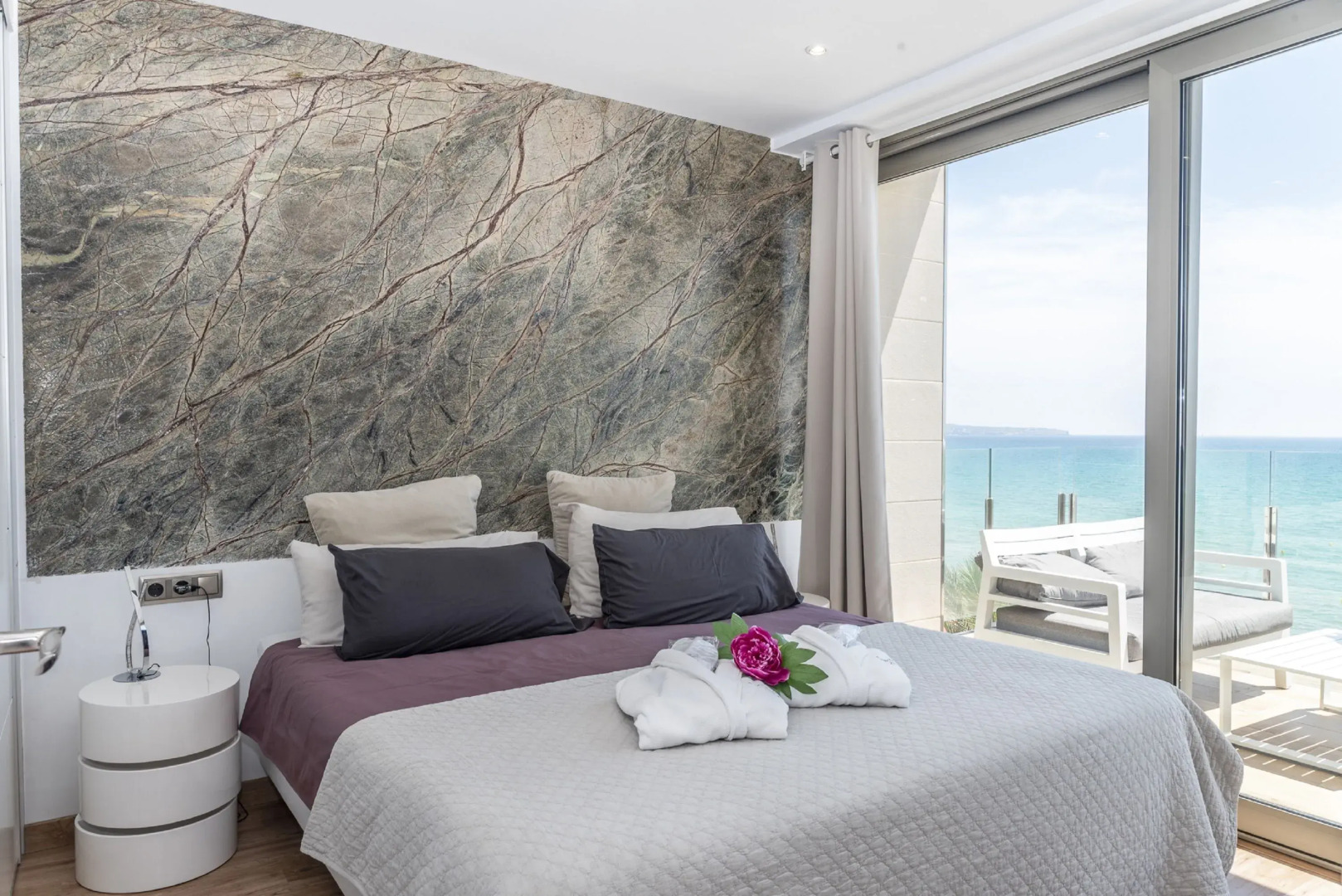 Apartamentos Delfín