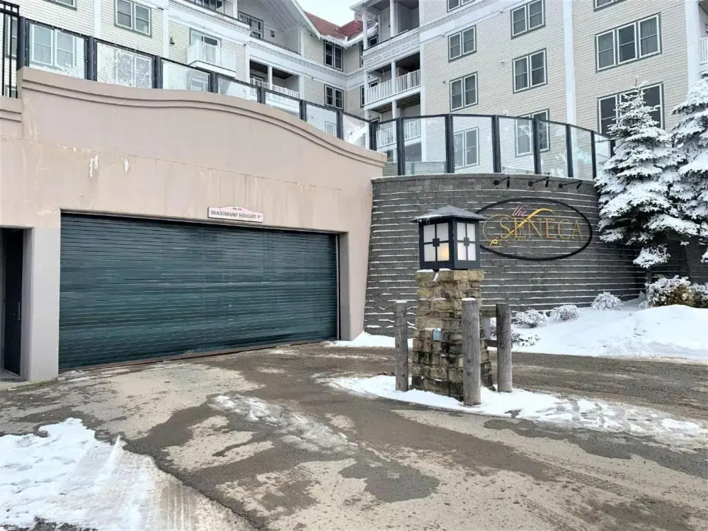 Seneca Unit 320 Deluxe Seneca 2 Bedroom, 2 Bath Condo