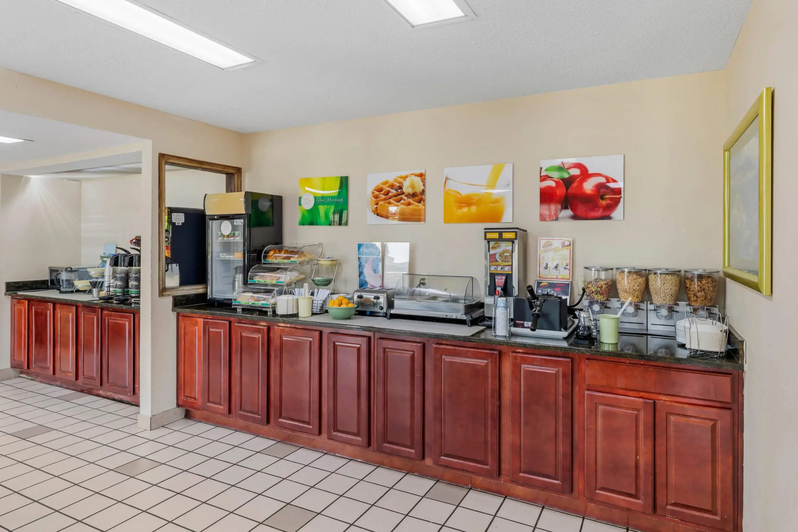 Quality Inn & Suites Stockbridge Atlanta South I-75