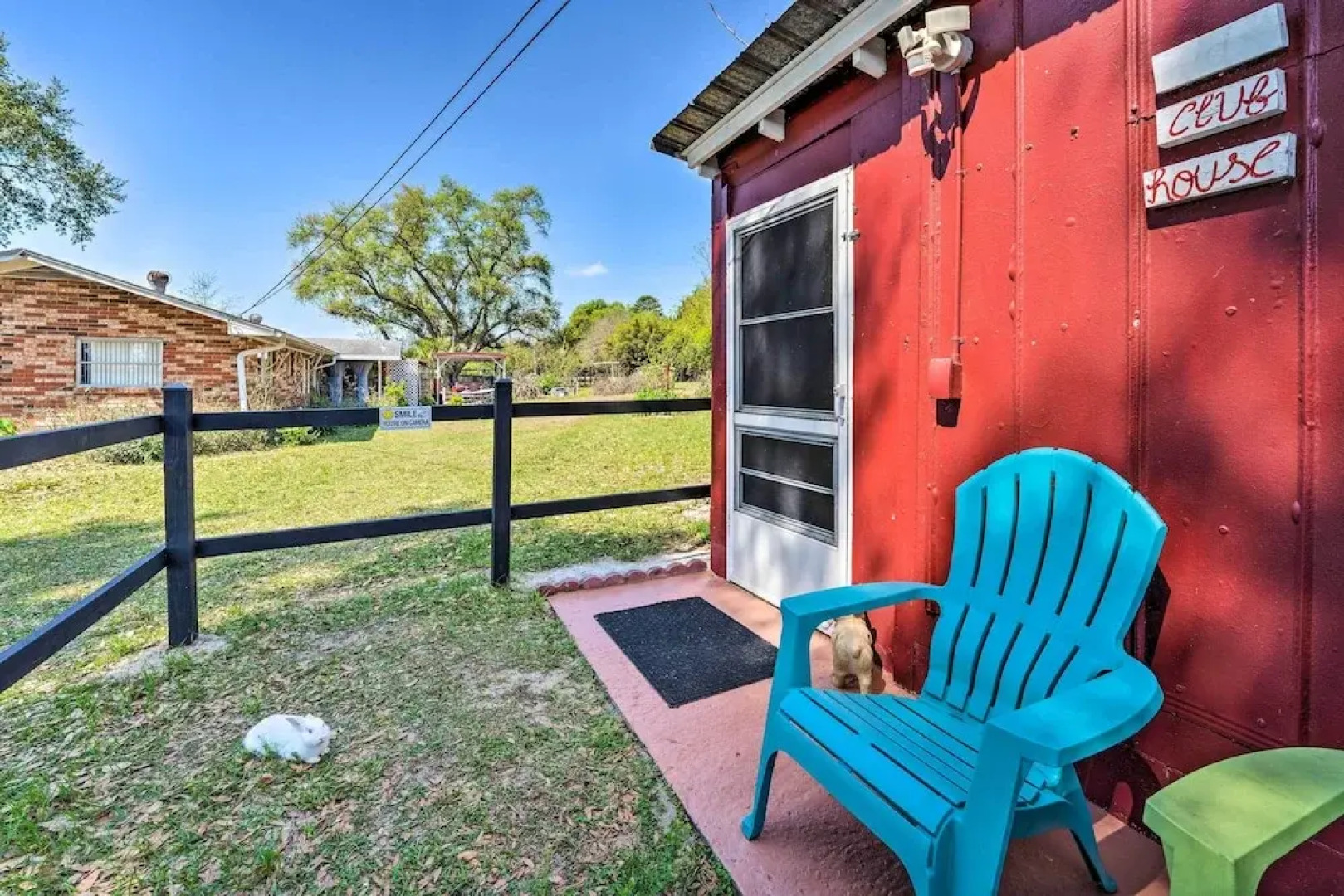 The Clubhouse - Lady Lake Farm Getaway!