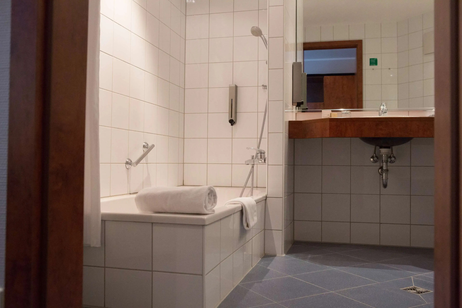 Отель Amedia Frankfurt Russelsheim Trademark Collection by Wyndham