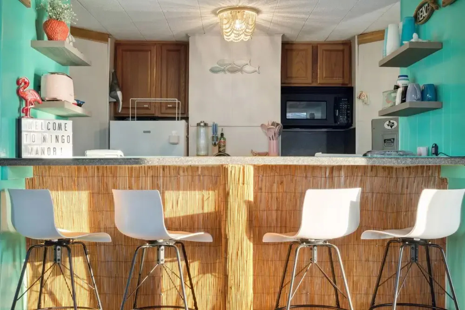 Mingo Manor 2 Bedroom Home by RedAwning