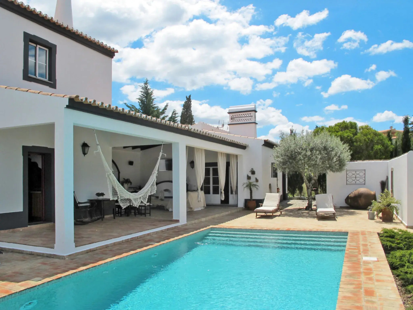 Quintal das Oliveiras (SBD135)