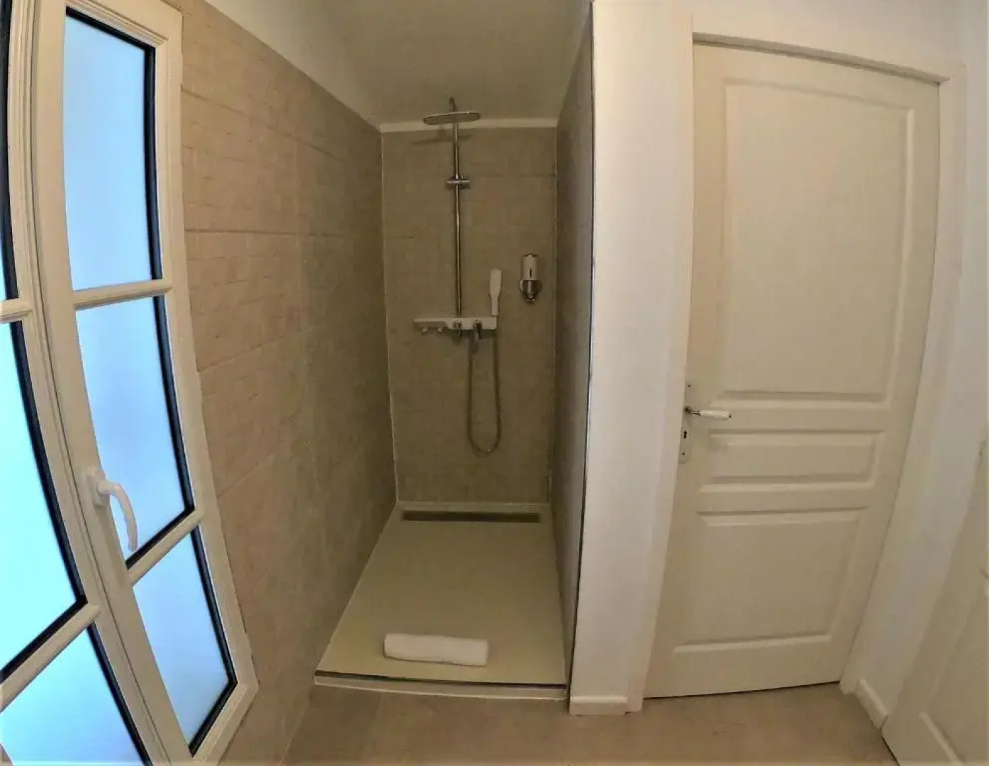 LA CARRETERIE - Maison de Familles