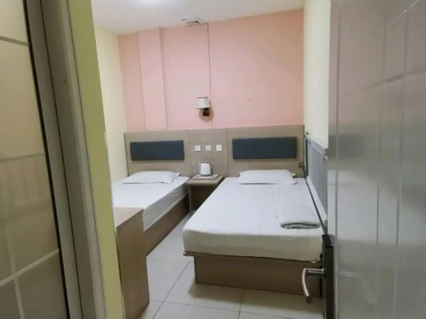 Pod Inn Chain Hotel (Jinan Qilu Hospital Quancheng Plaza)