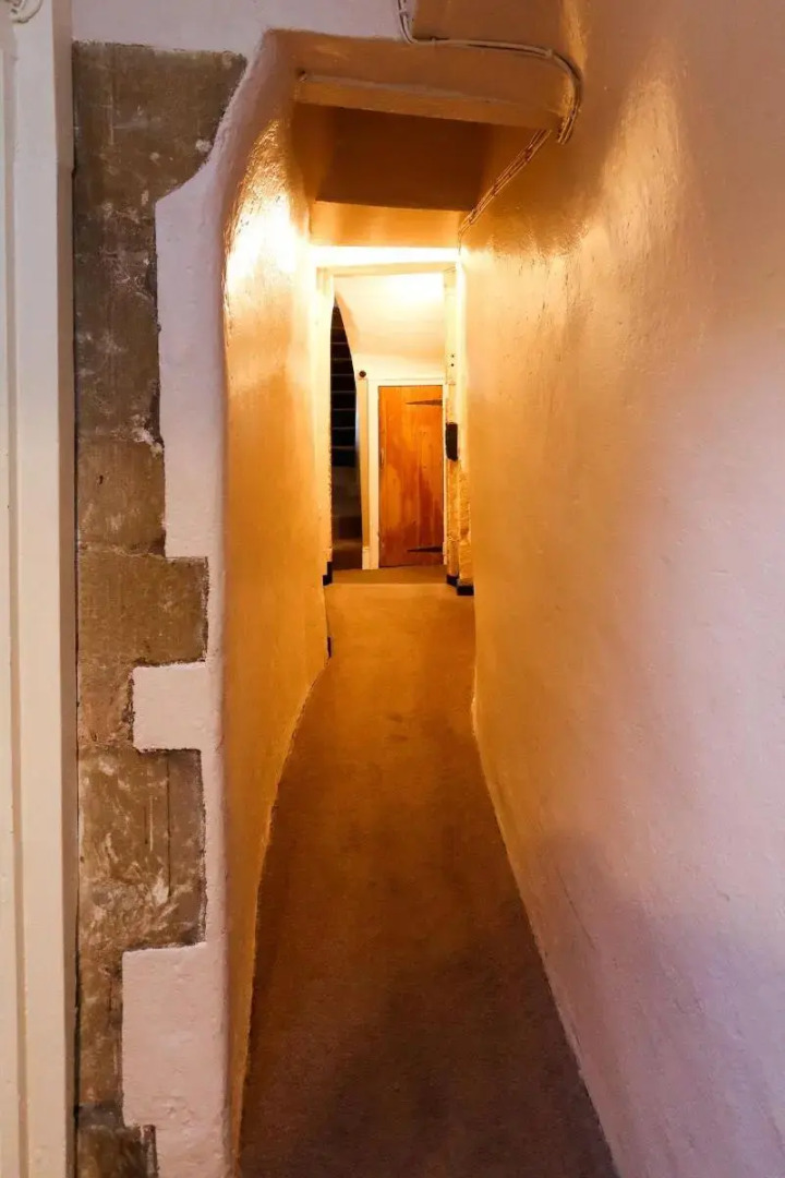 The Ancient Gatehouse Hotel