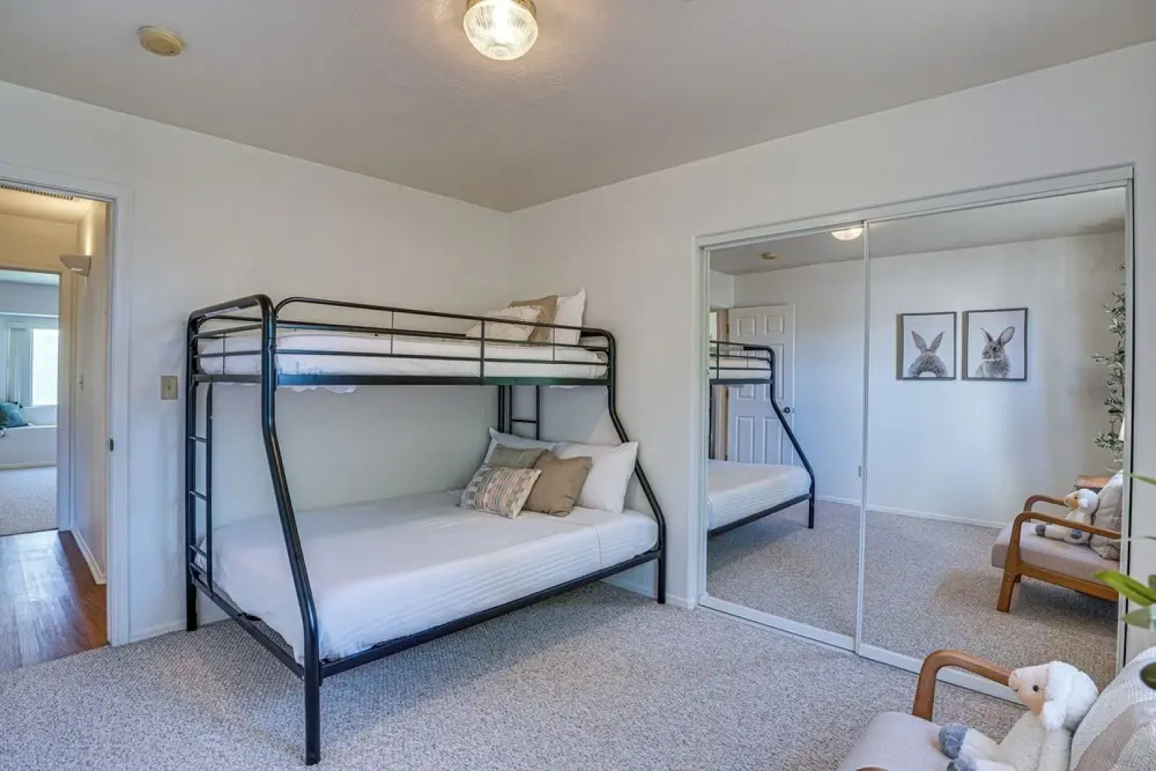 Thatcher Home w/ Fenced Backyard: 3 Mi to Downtown