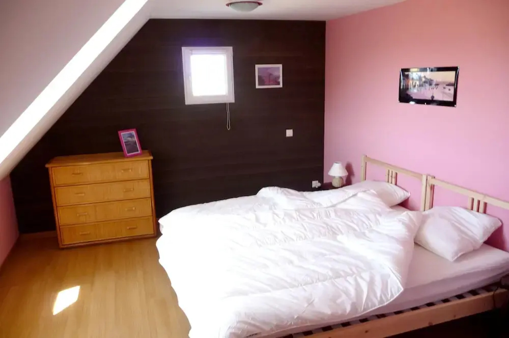 House With 3 Bedrooms in Sauzon, With Furnished Garden and Wifi - 2 km