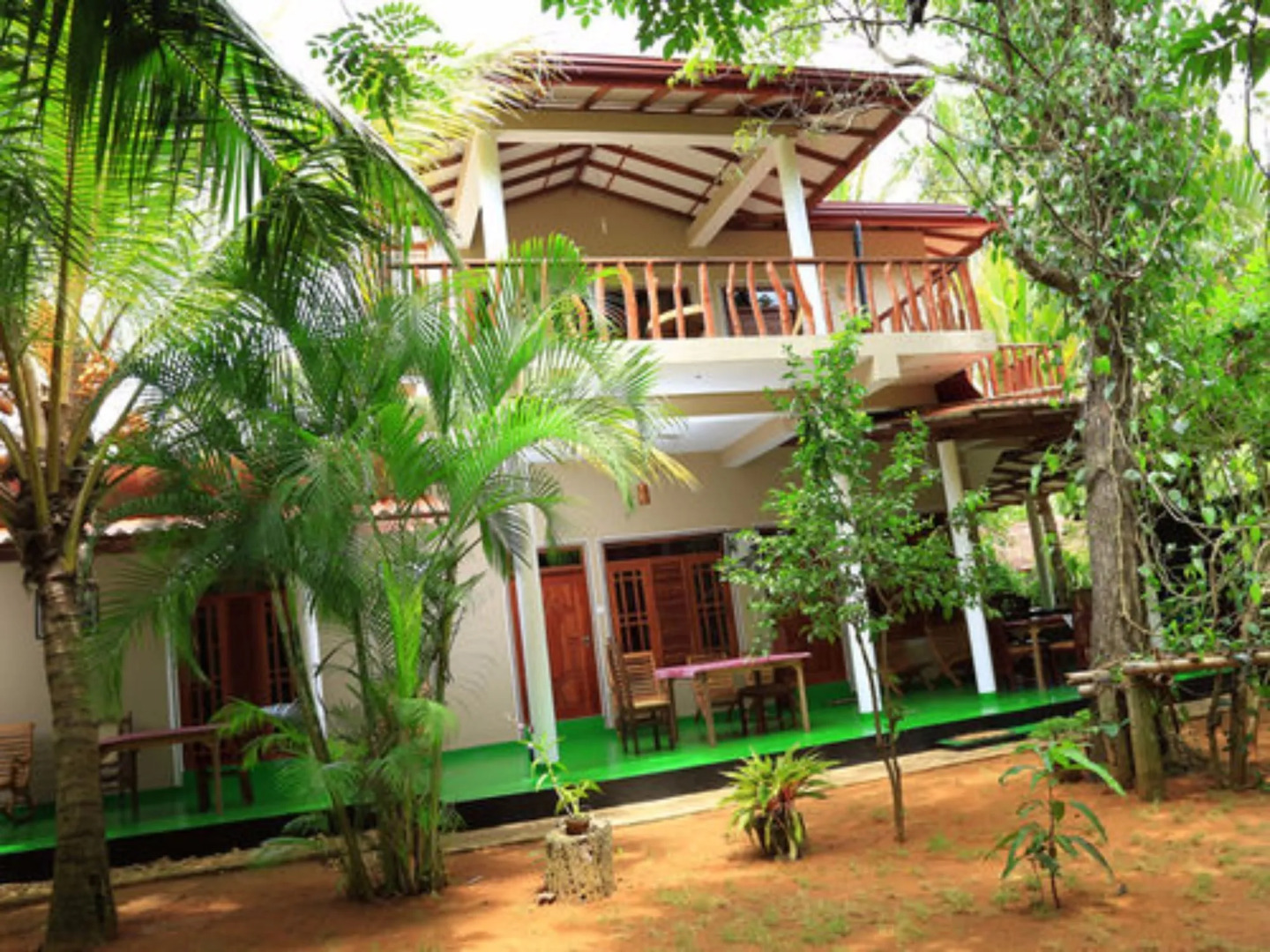 Yala River Face Inn