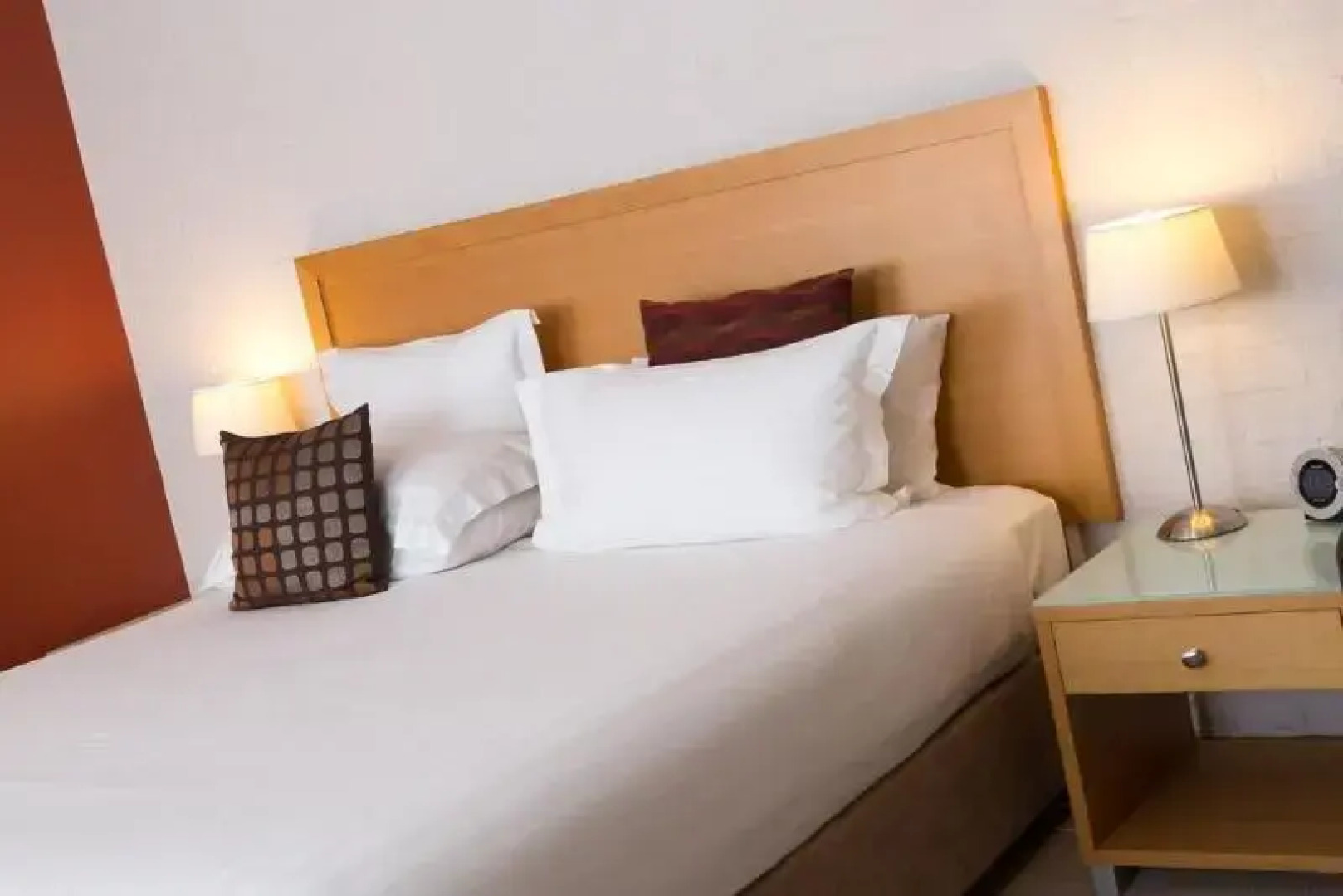 Blazing Stump Motel & Suites