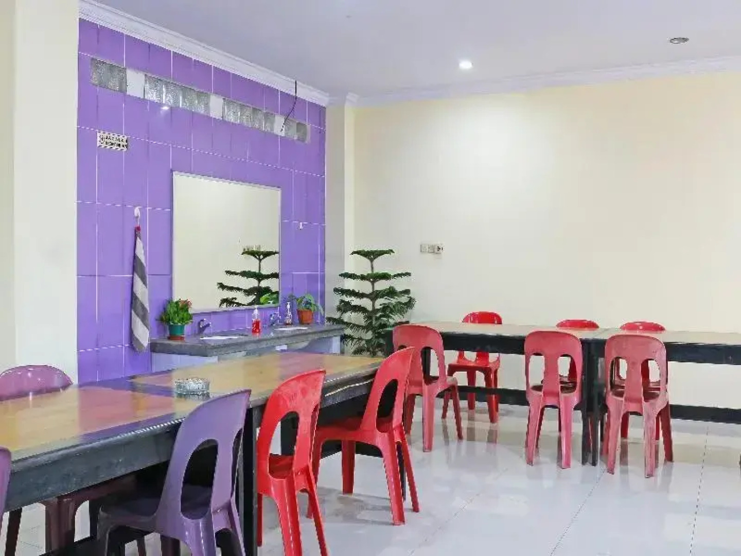 Collection O 91517 Hotel Gajah Mada Soe