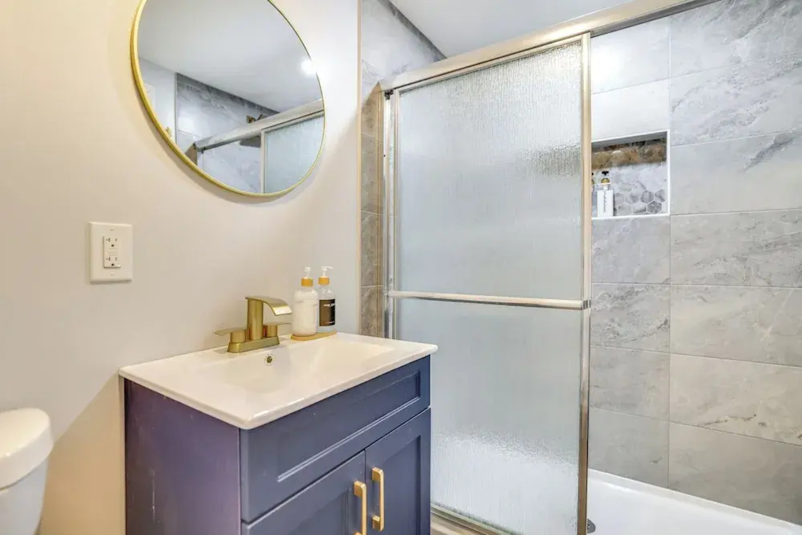 < 7 Mi to Slopes: Inviting Pocono Mtn Retreat!