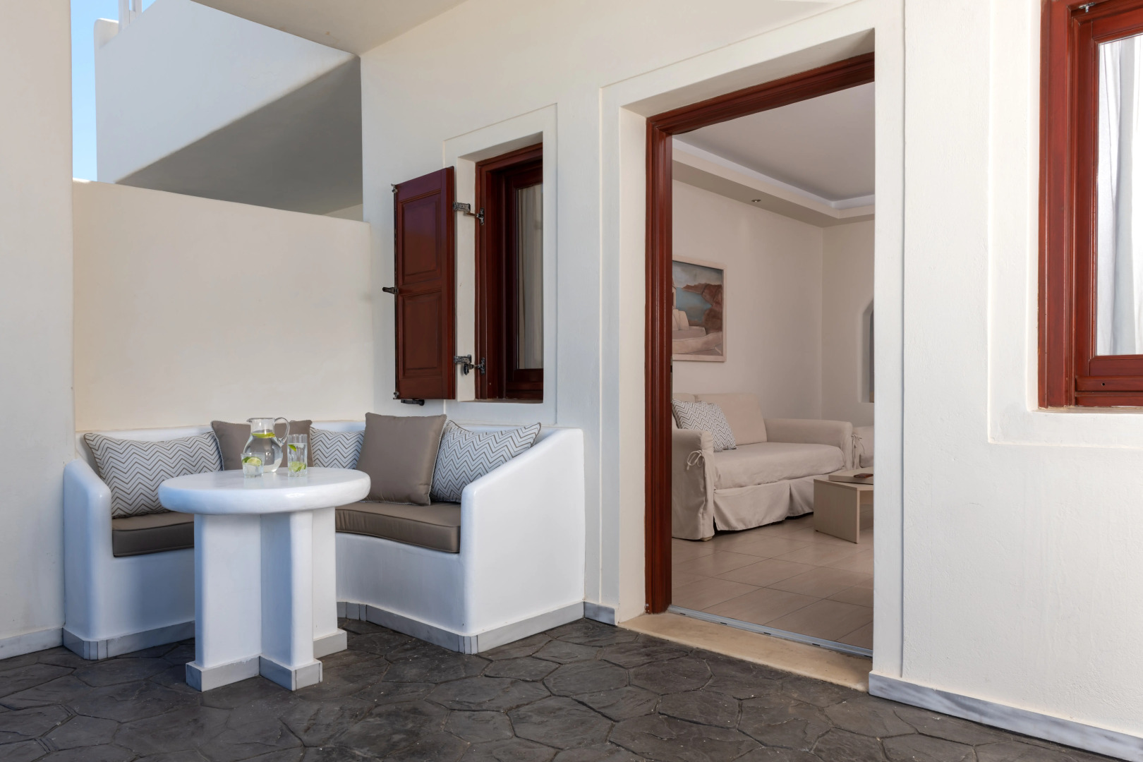 Splendour Hotel and Suites