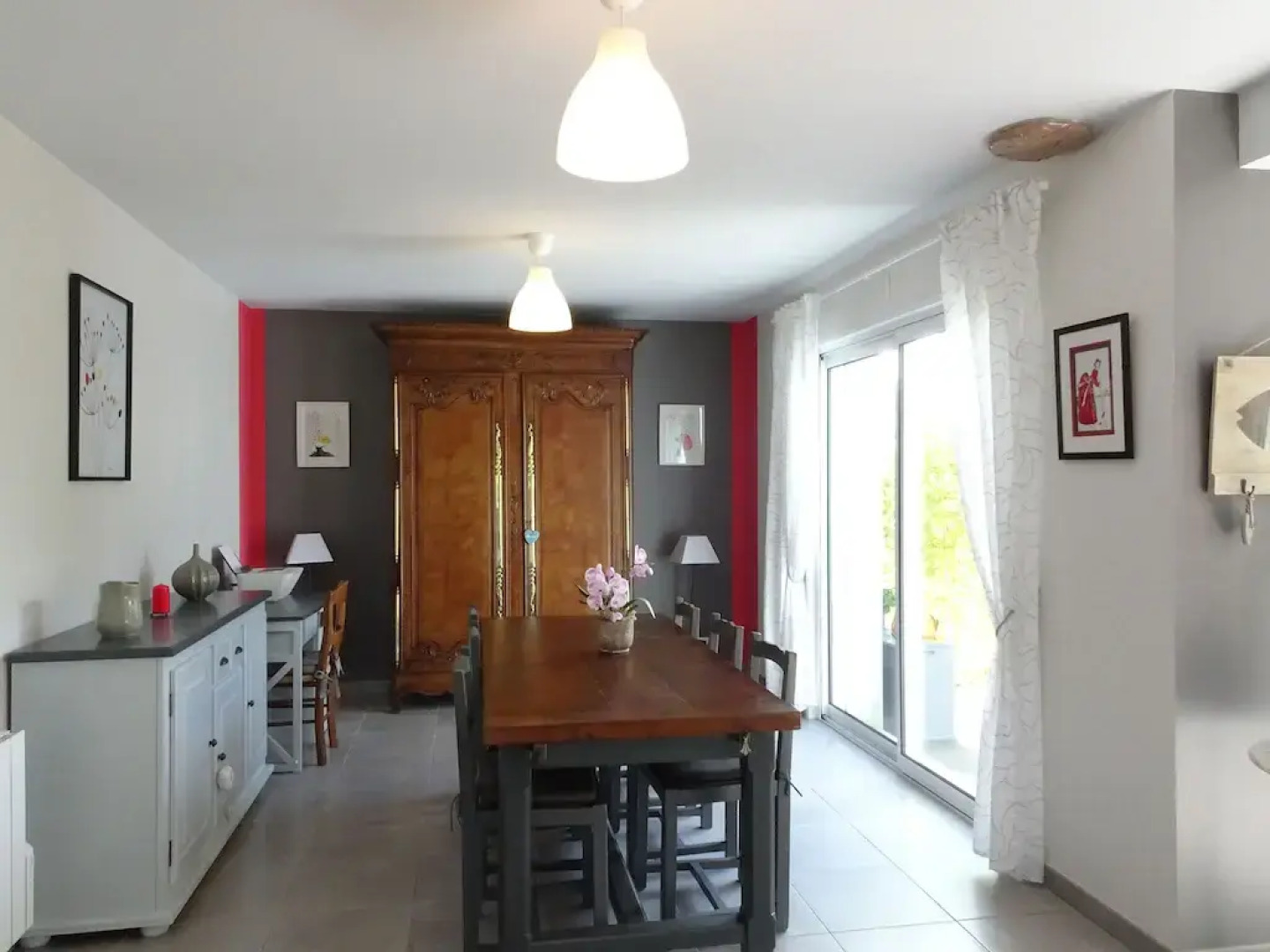 Modern House not far From Mont Saint-michel