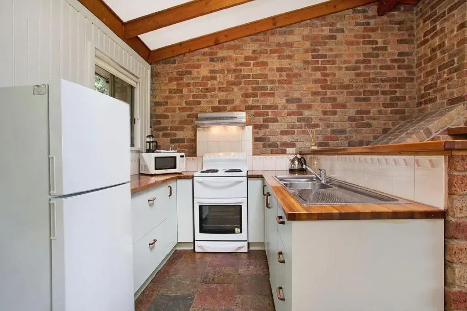 Beacon Point Ocean View Villas