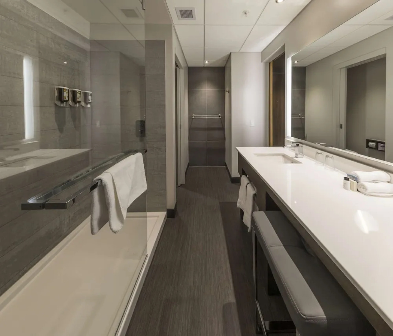 Hôtel & Suites Normandin Lévis