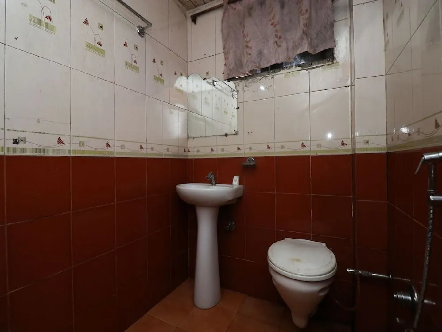 OYO 22675 Hotel Prateek