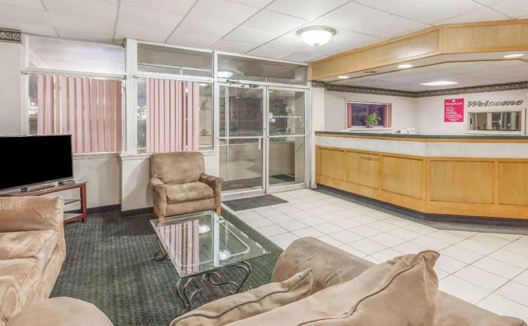 Ramada by Wyndham Clinton