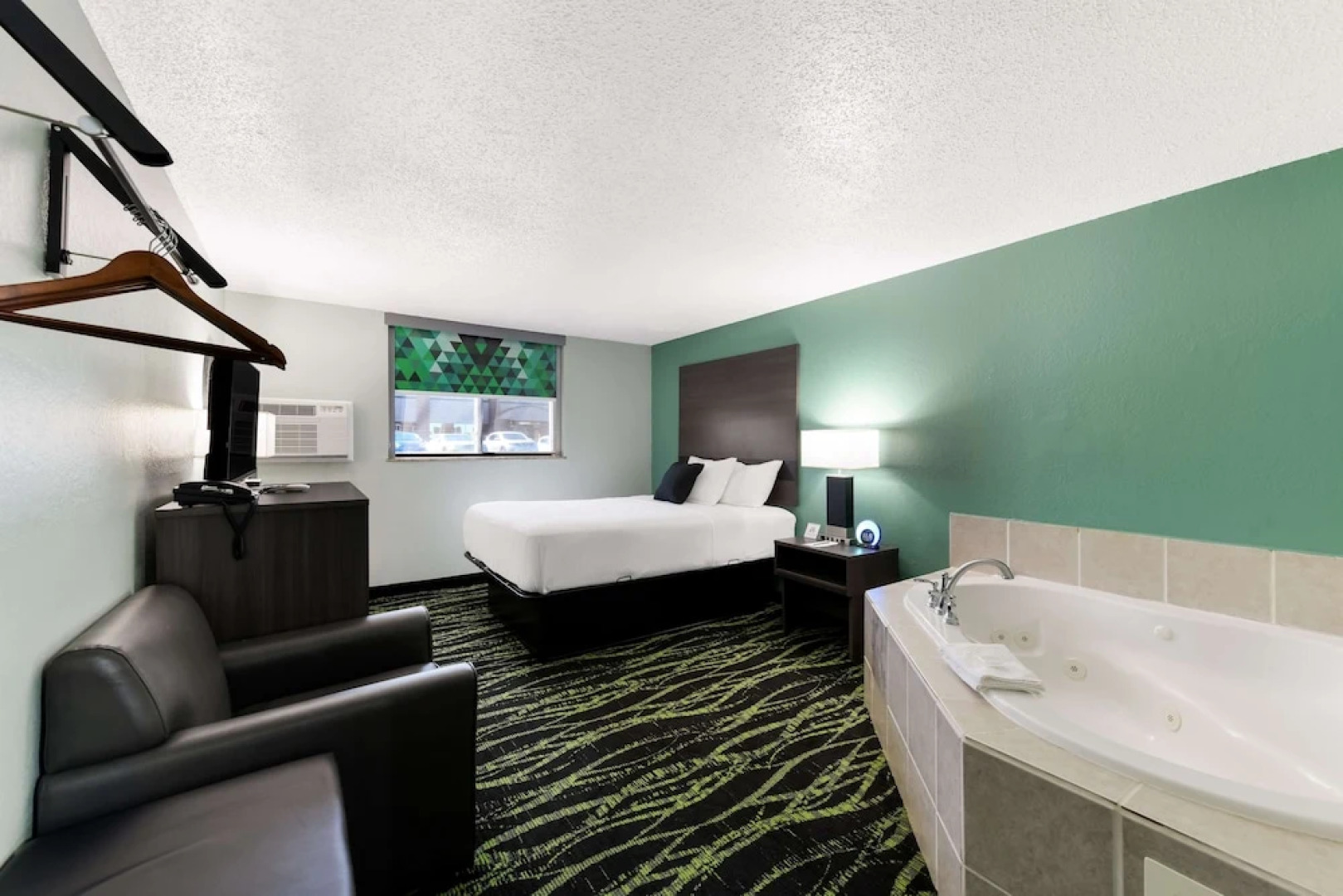 Baymont by Wyndham Liberty MO