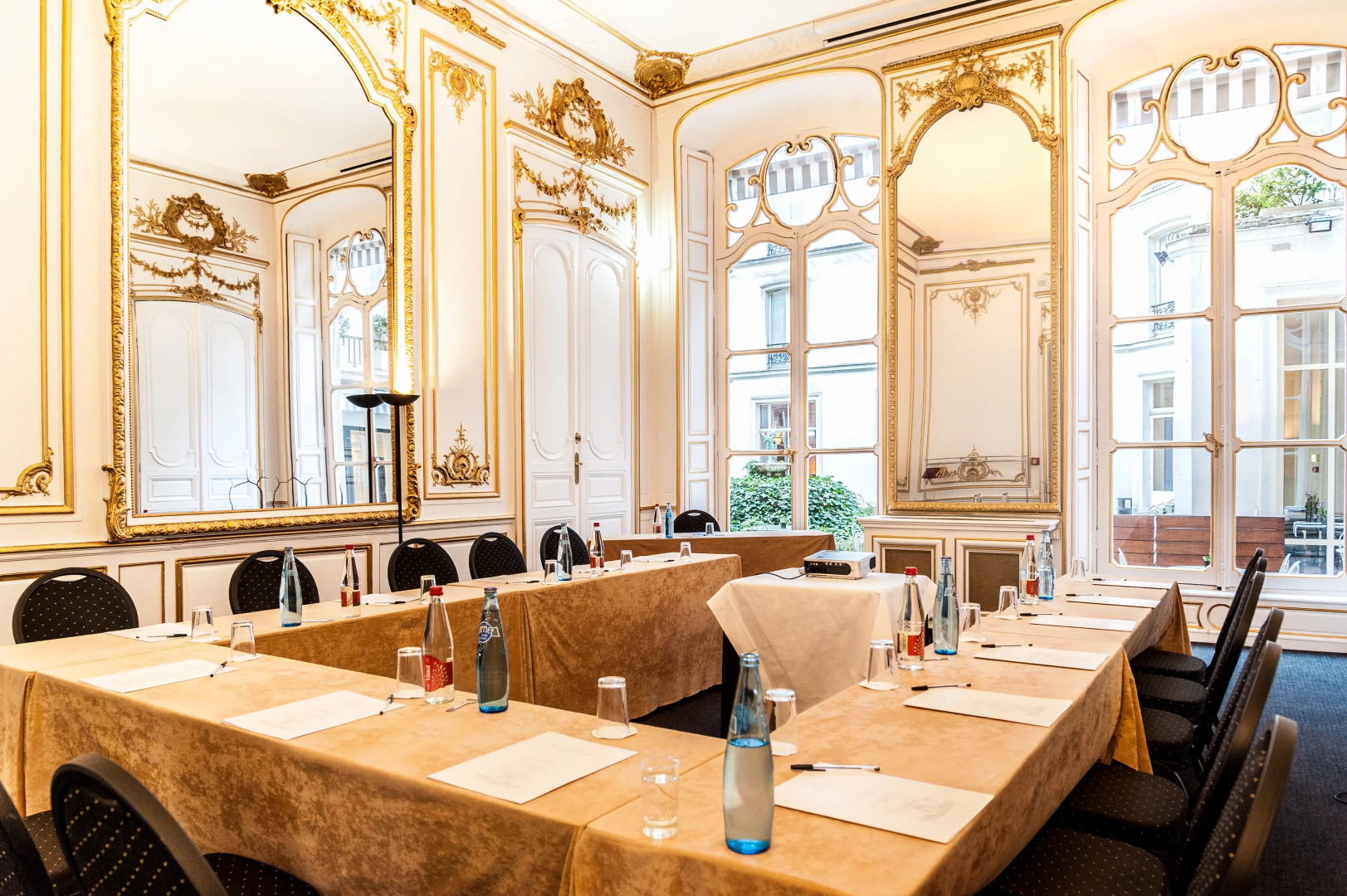 Saint-James & Albany Hotel-Spa