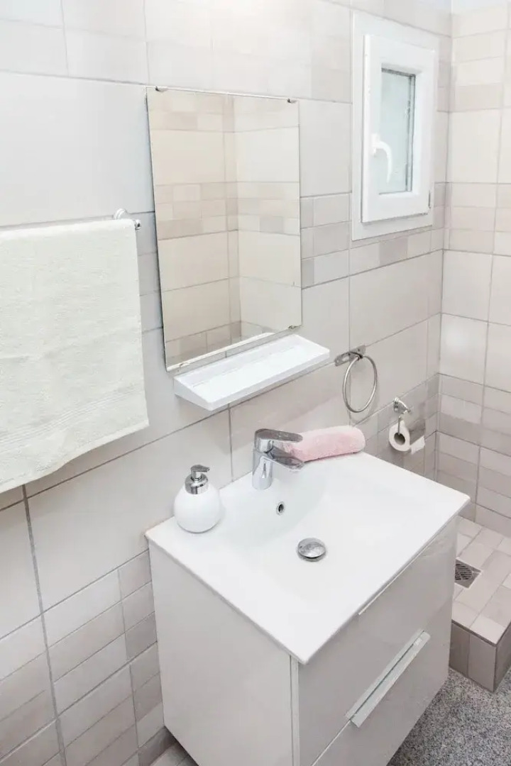 Bright and Relax Studio B in Porto Rafti