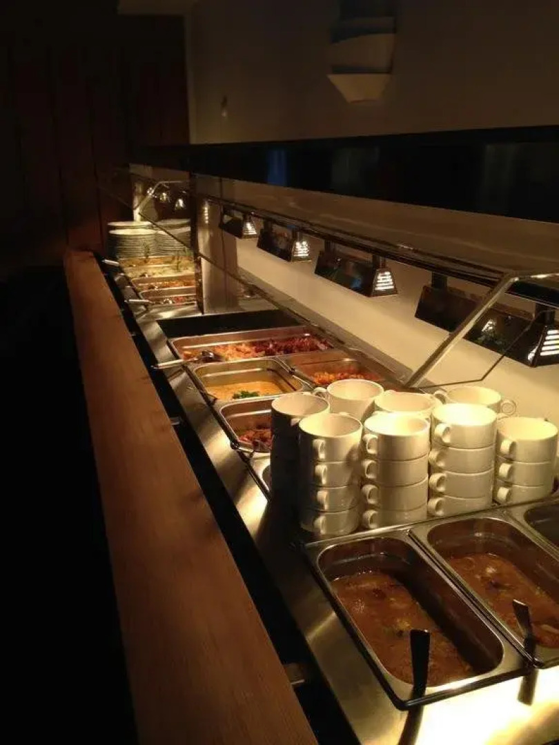 Phoenix Tree Business Hotel