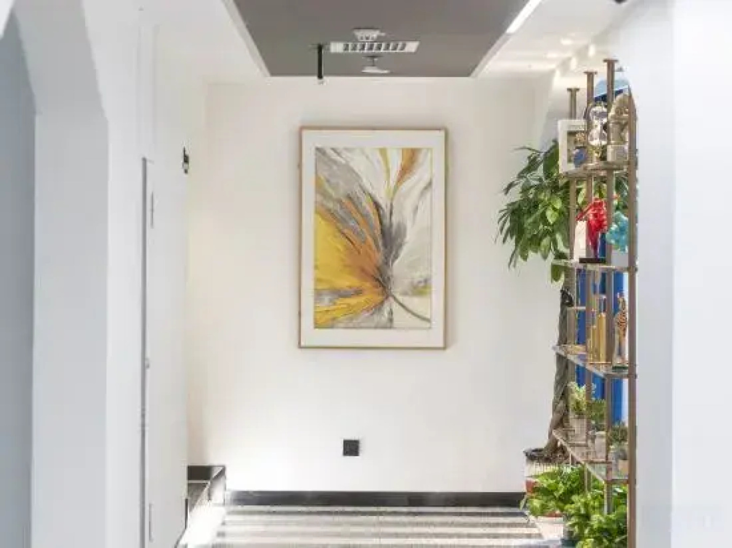 Jingyue Elegant Hotel