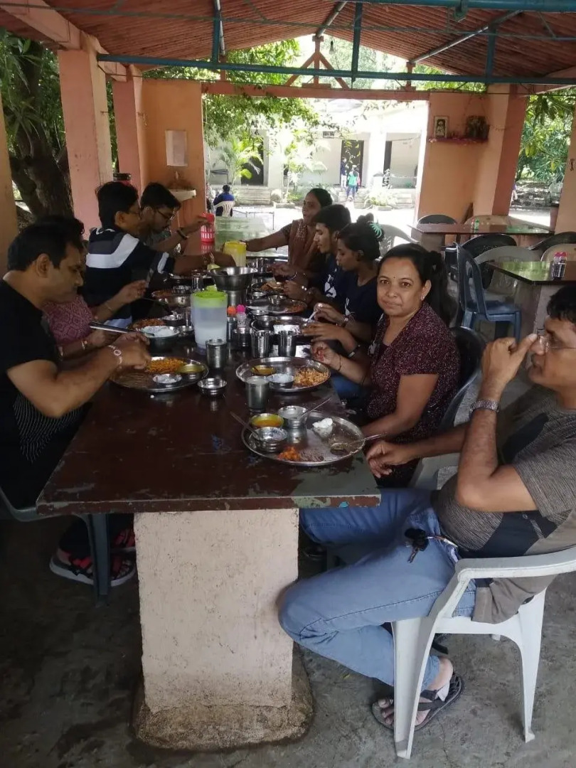 Hotel Shiv International