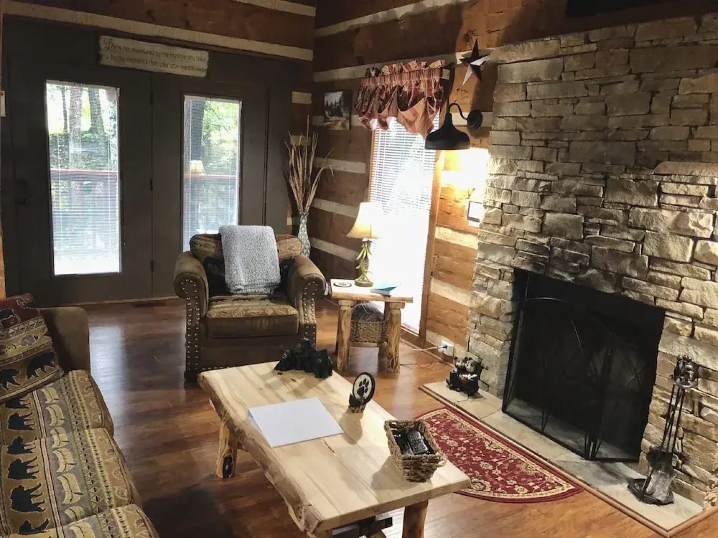 Hanky Panky 1 Bedroom Cabin