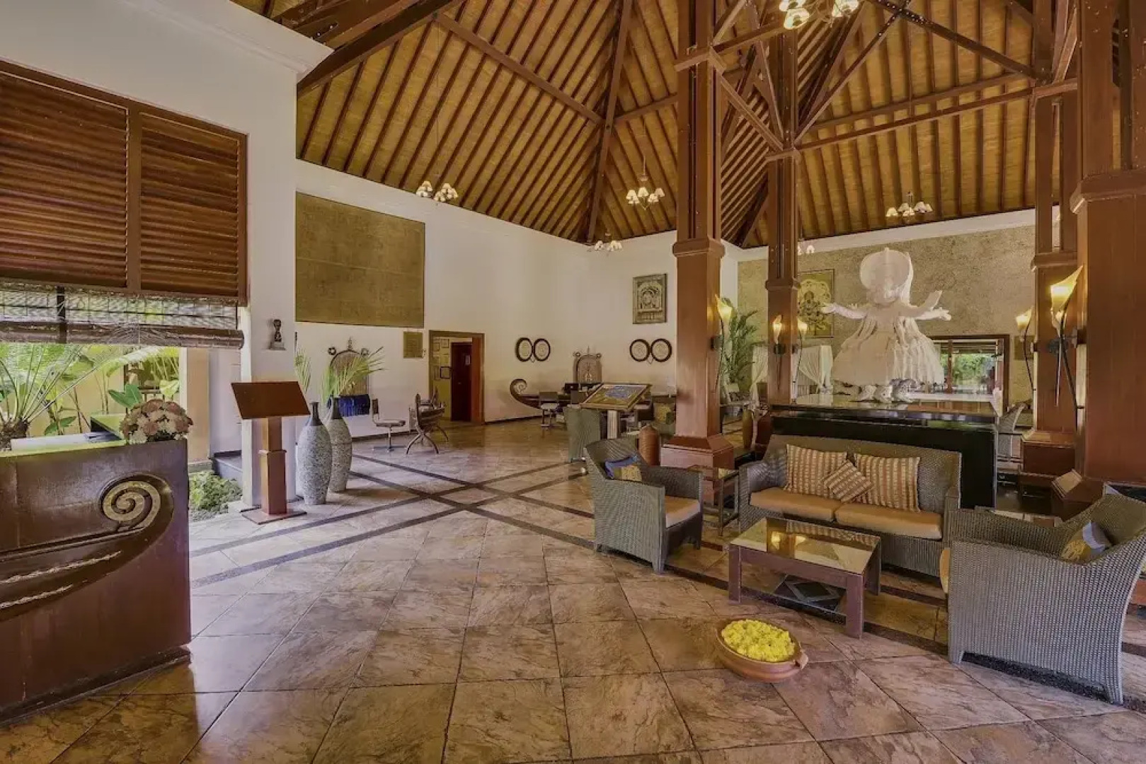 Radisson Plaza Resort & Spa