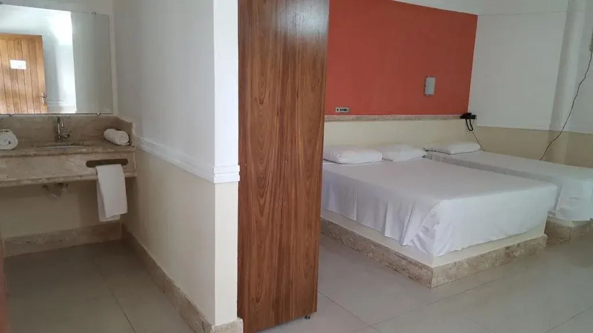 Medianeira Praia Hotel