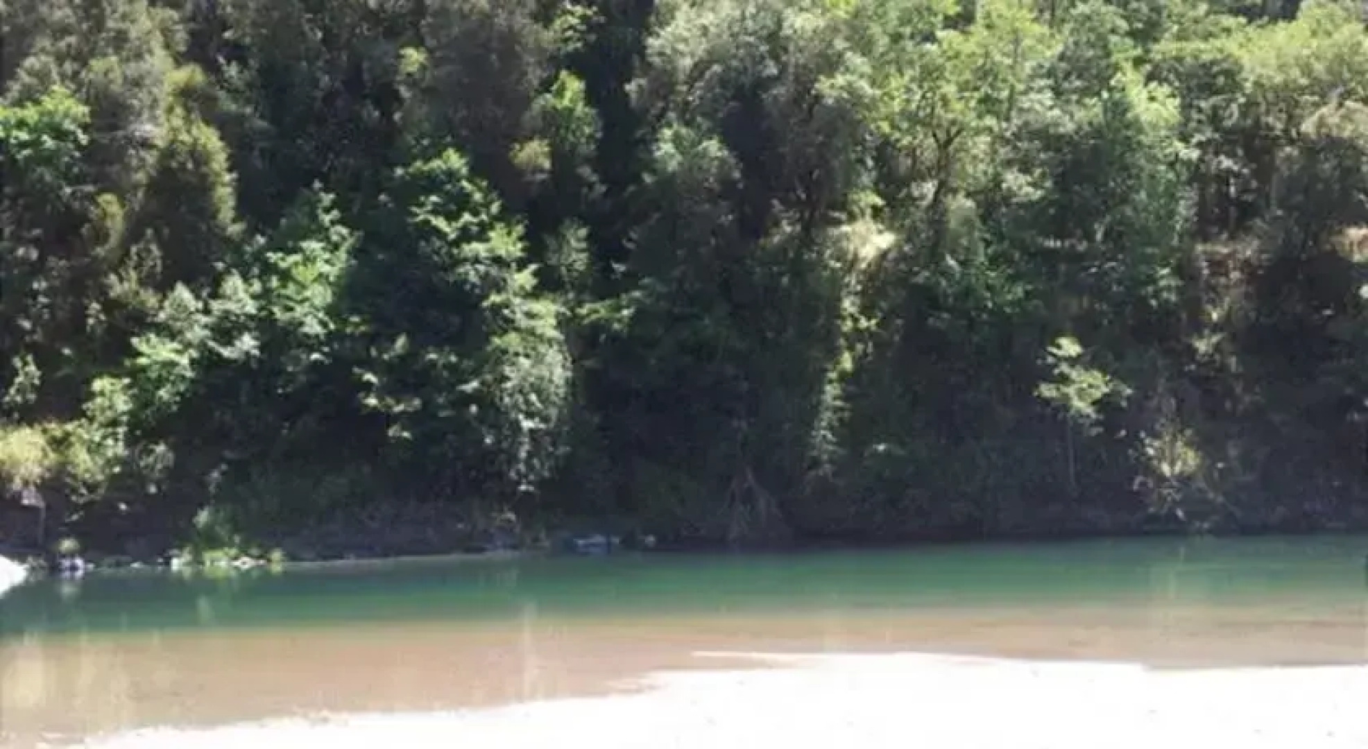 RedAwning Osprey River House with Private Pool in Willow Creek