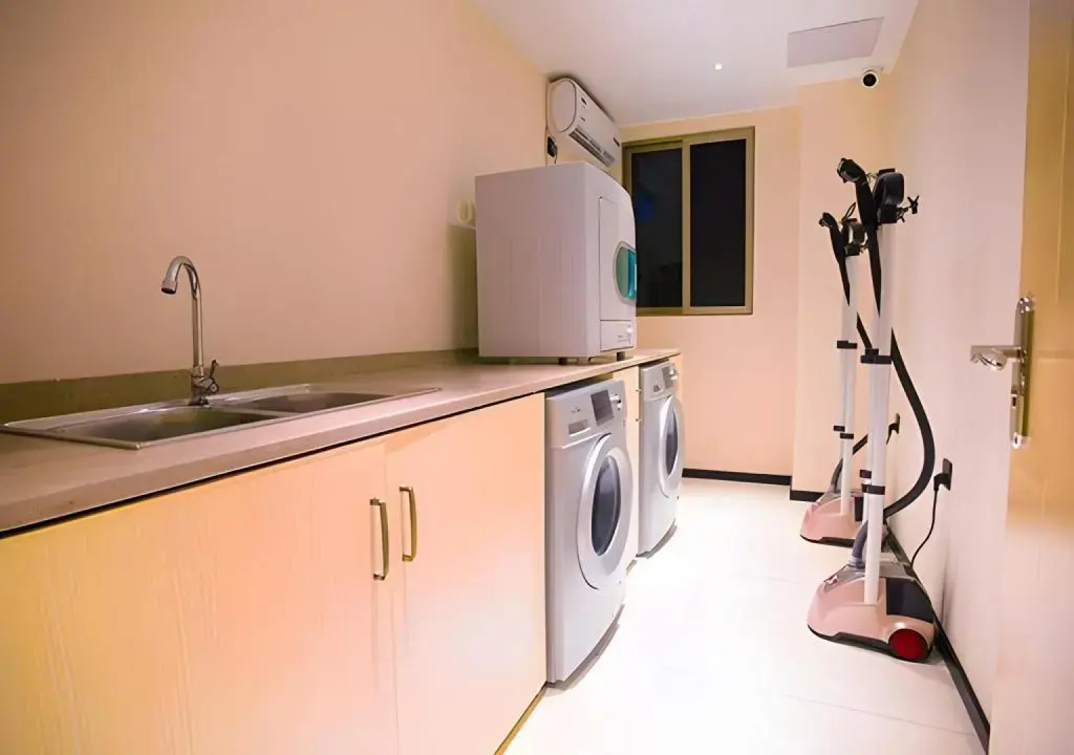 City Comfort Inn Dongfang Donghai Road Sports Square