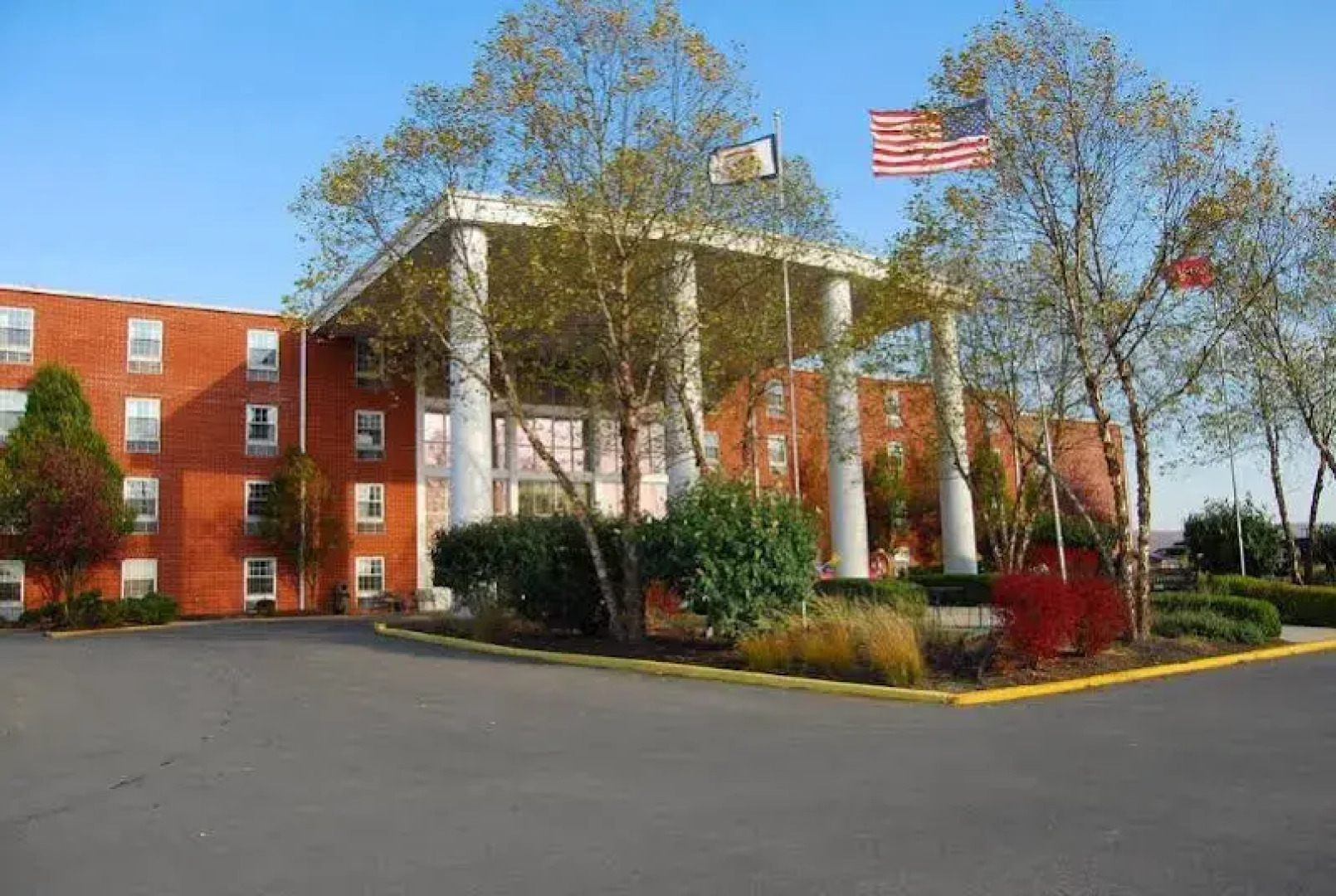Ramada Morgantown Hotel & Conference Center