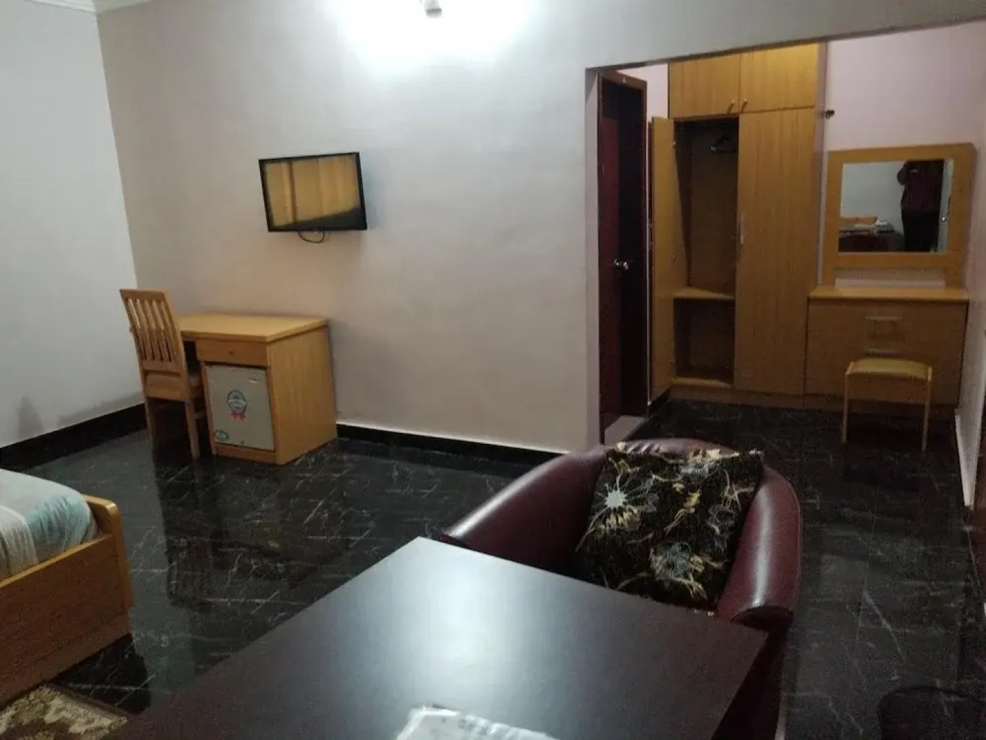 Ragaray Executive Suites