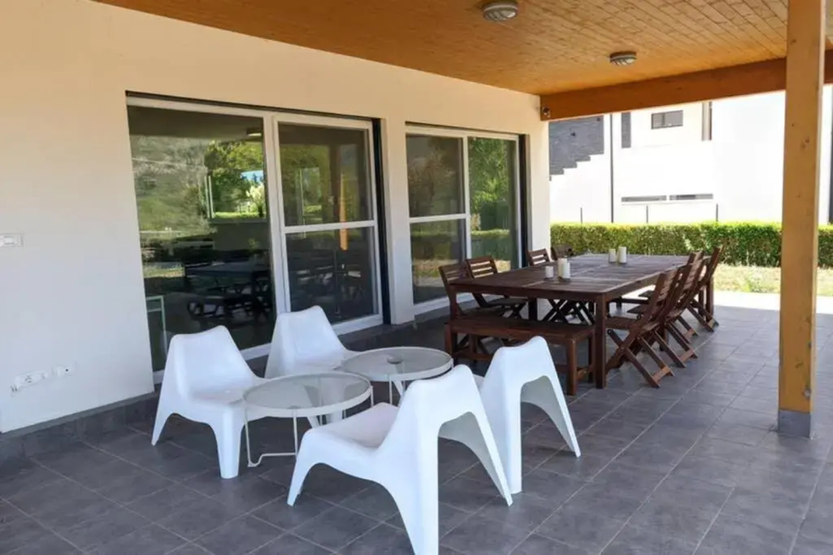6 bedrooms house with furnished garden and wifi at Corfinio