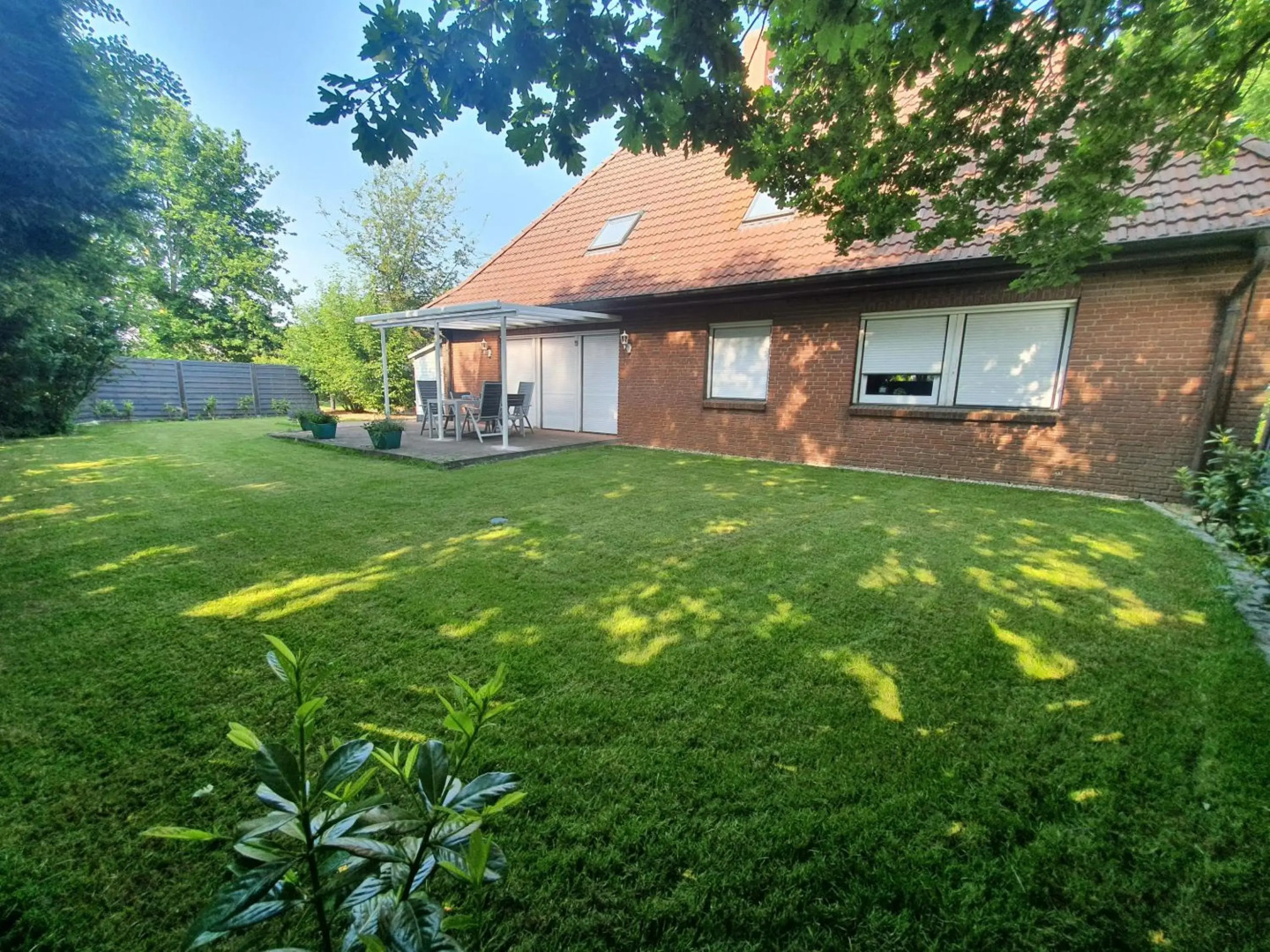 Tolle 125m² Erdgeschoßwohnung im Einzelhaus