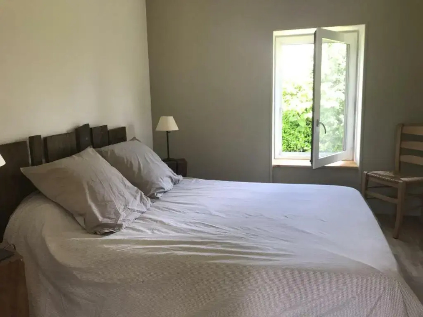 Gîte Saint-André-d'Apchon, 3 pièces, 5 personnes - FR-1-496-143