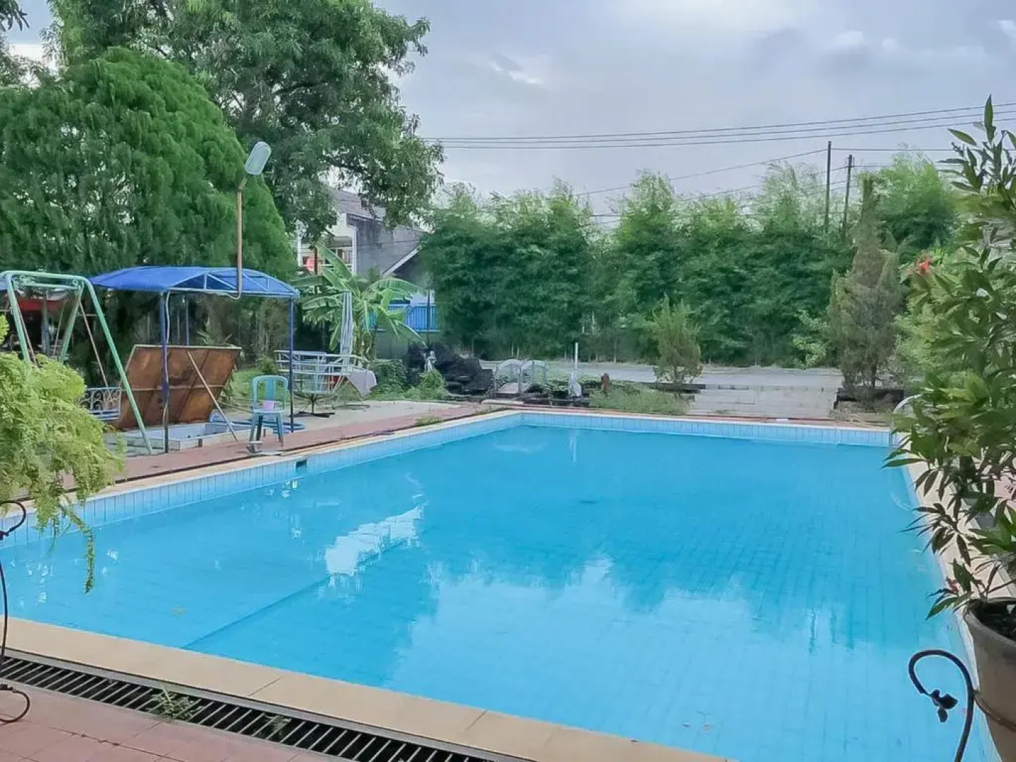 Rumah Panggung Guest House Syariah RedPartner