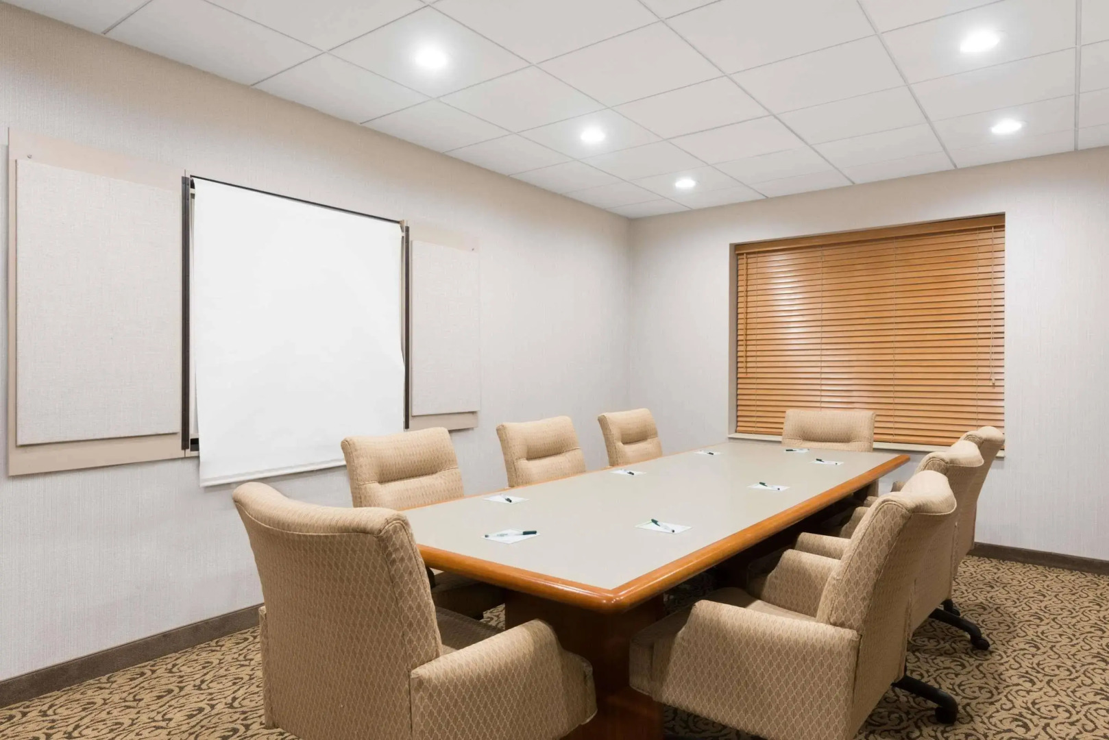 Spark by Hilton Mechanicsburg