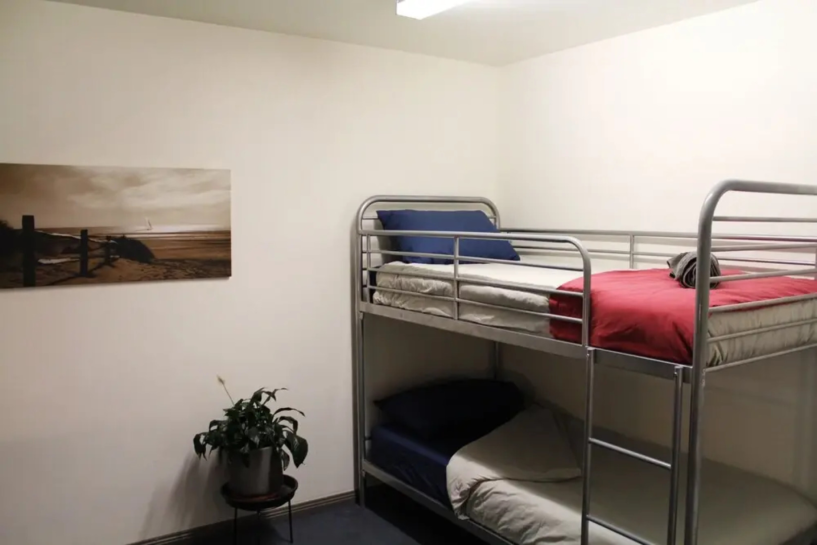 The Nook Backpackers