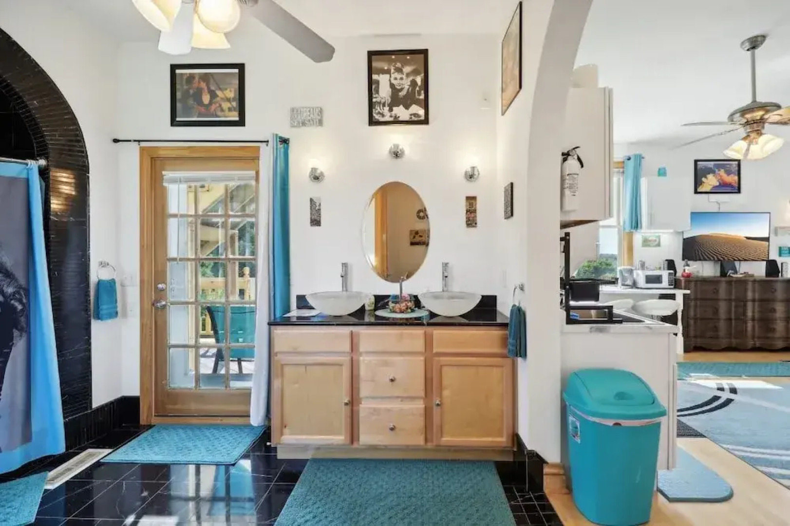 Starlight Tower Suite 1 Bedroom With Stunning Views 1 Villa by RedAwning