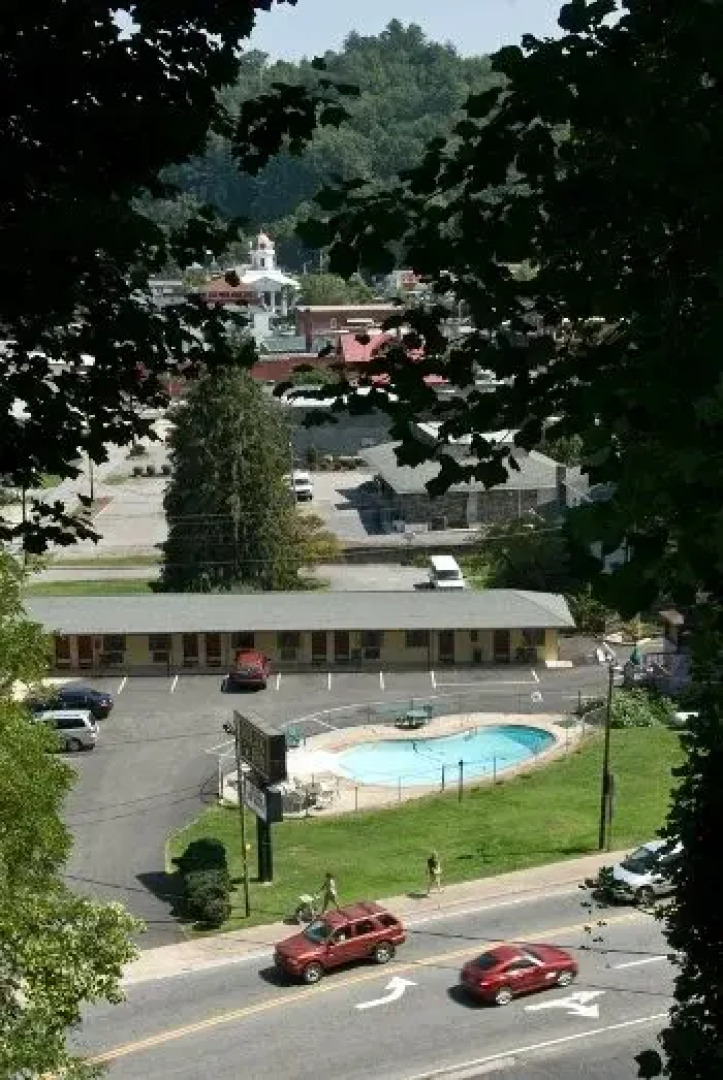 Relax Inn - Bryson City