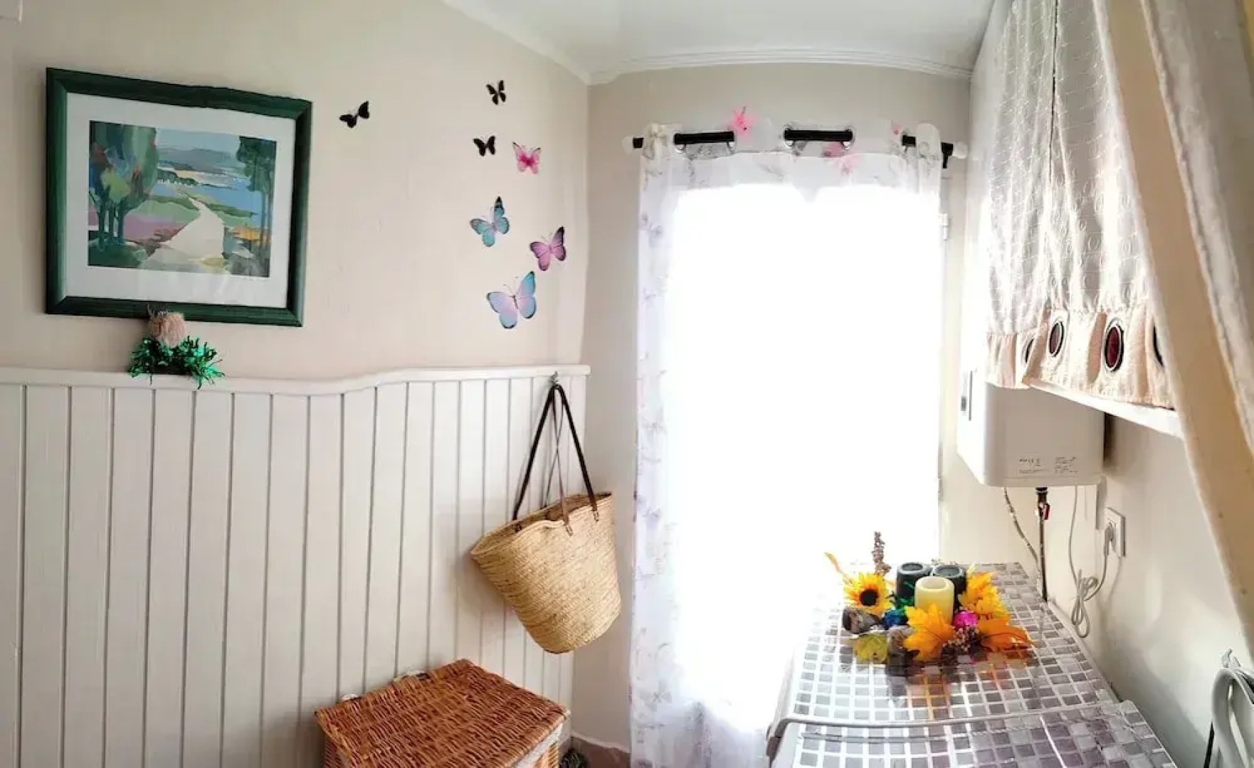 2bed Traditional Apt - Private Balcony - Fuenmayor