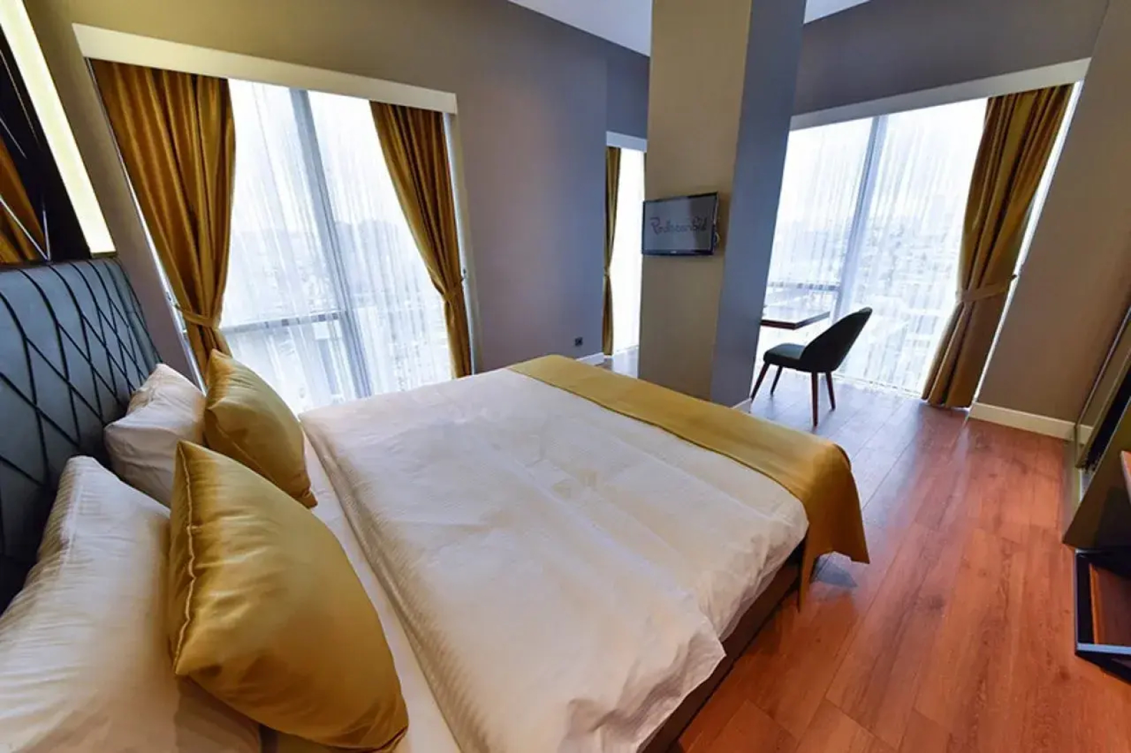 Atacity Hotel