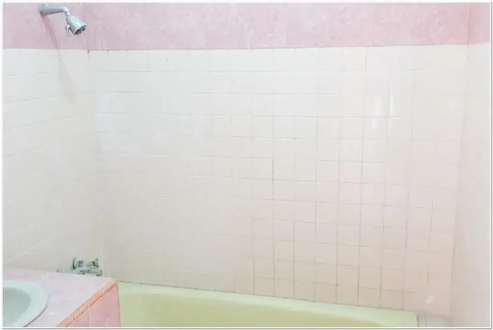 RedDoorz near Bojonegoro Train Station