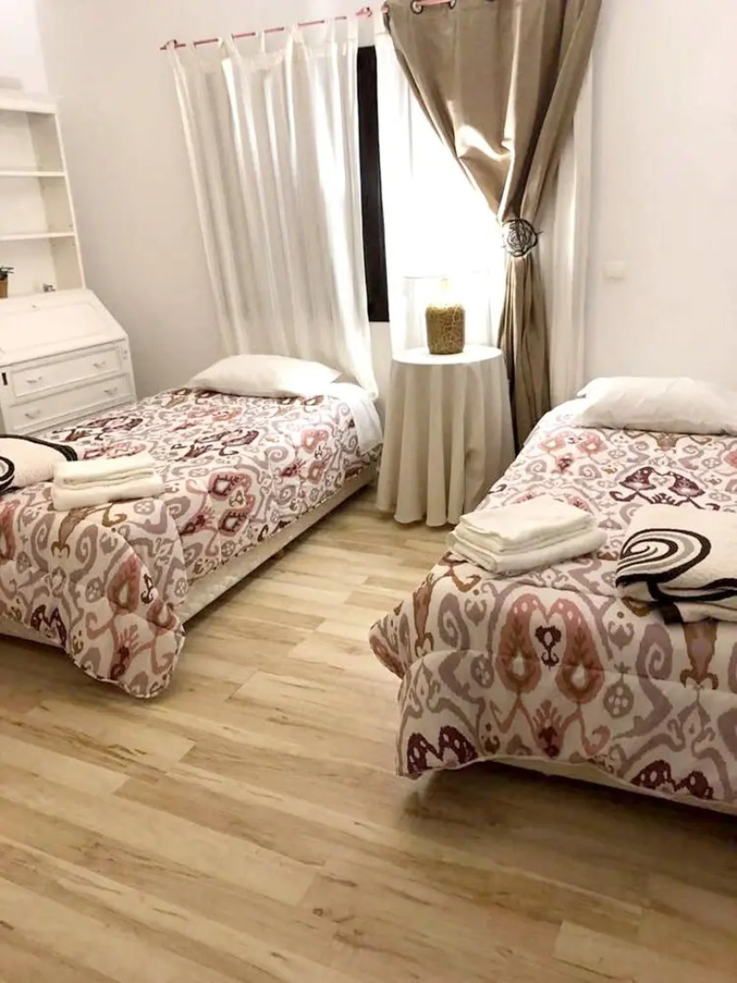 Property With 4 Bedrooms in Fenais da Luz, With Shared Pool and Wifi